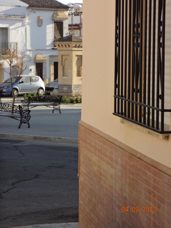 Hostal San Pedro Sanlucar la Mayor Exterior photo